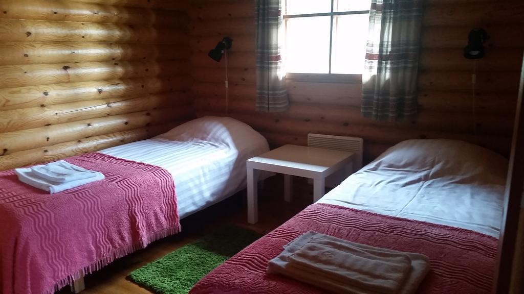 Basto Hotel & Stugby Palsbole Buitenkant foto